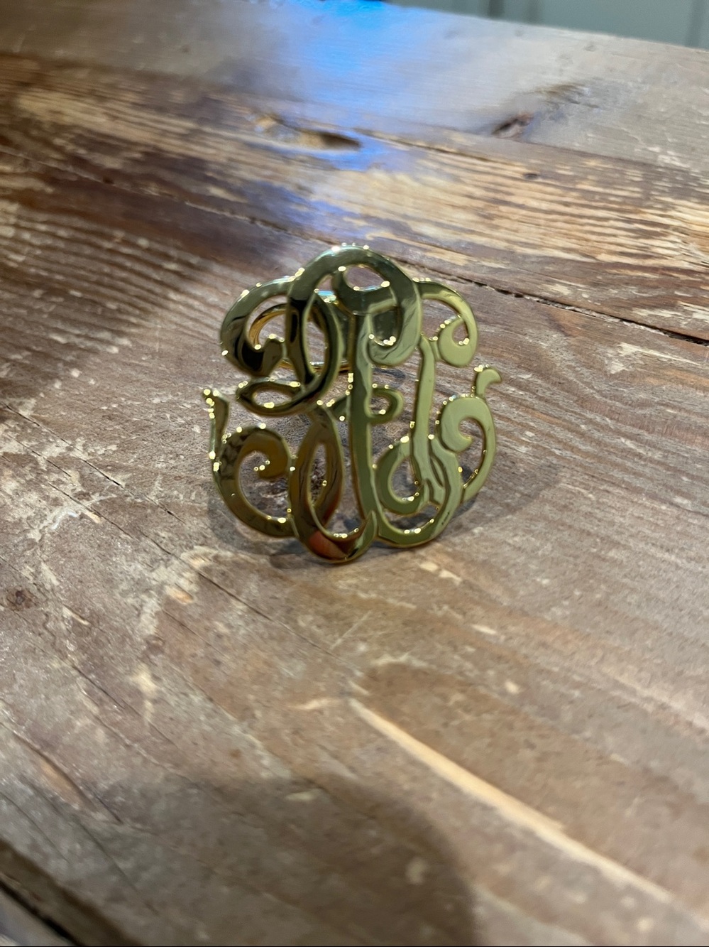 Vintage Scarf Clip Gold Monogram Scarf Clip - Picture 7 of 9